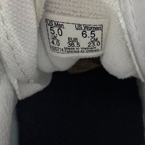 Vans Sk8-Hi Stacked x Sailor Moon Sneakers - Picture 10 of 13